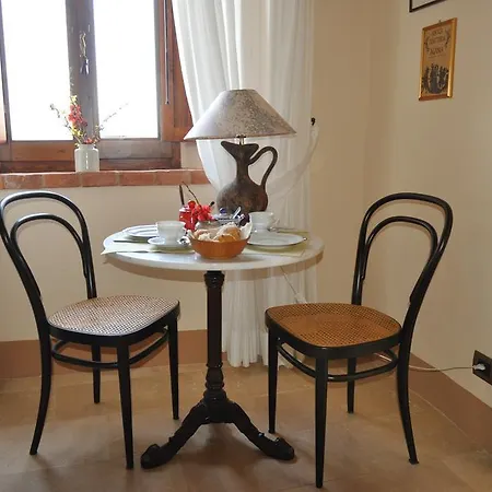 Alojamento de Acomodação e Pequeno-almoço Podere Il Guazzino